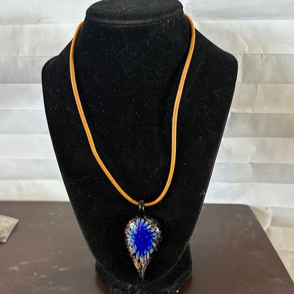 Elegant Blue and Black Glass Pendant Necklace